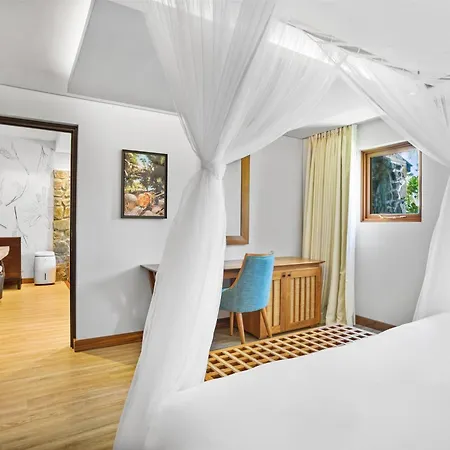 Kempinski Seychelles Resort Baie Lazare  Exterior photo